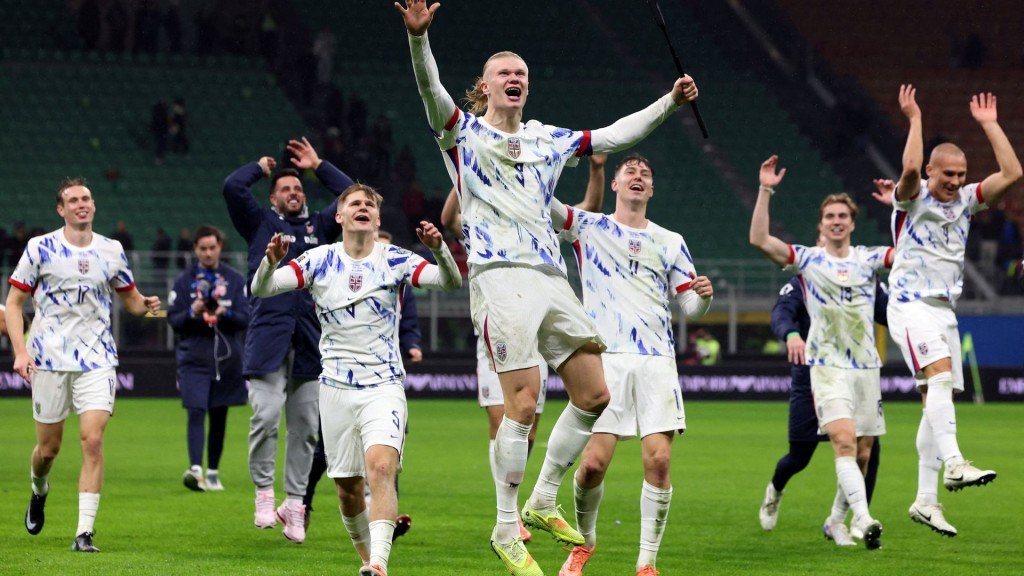 IPTV Norge – direktesendt fotball i 4K Norsk fotball direktesendt med IPTV Norge i 4K på Smart TV